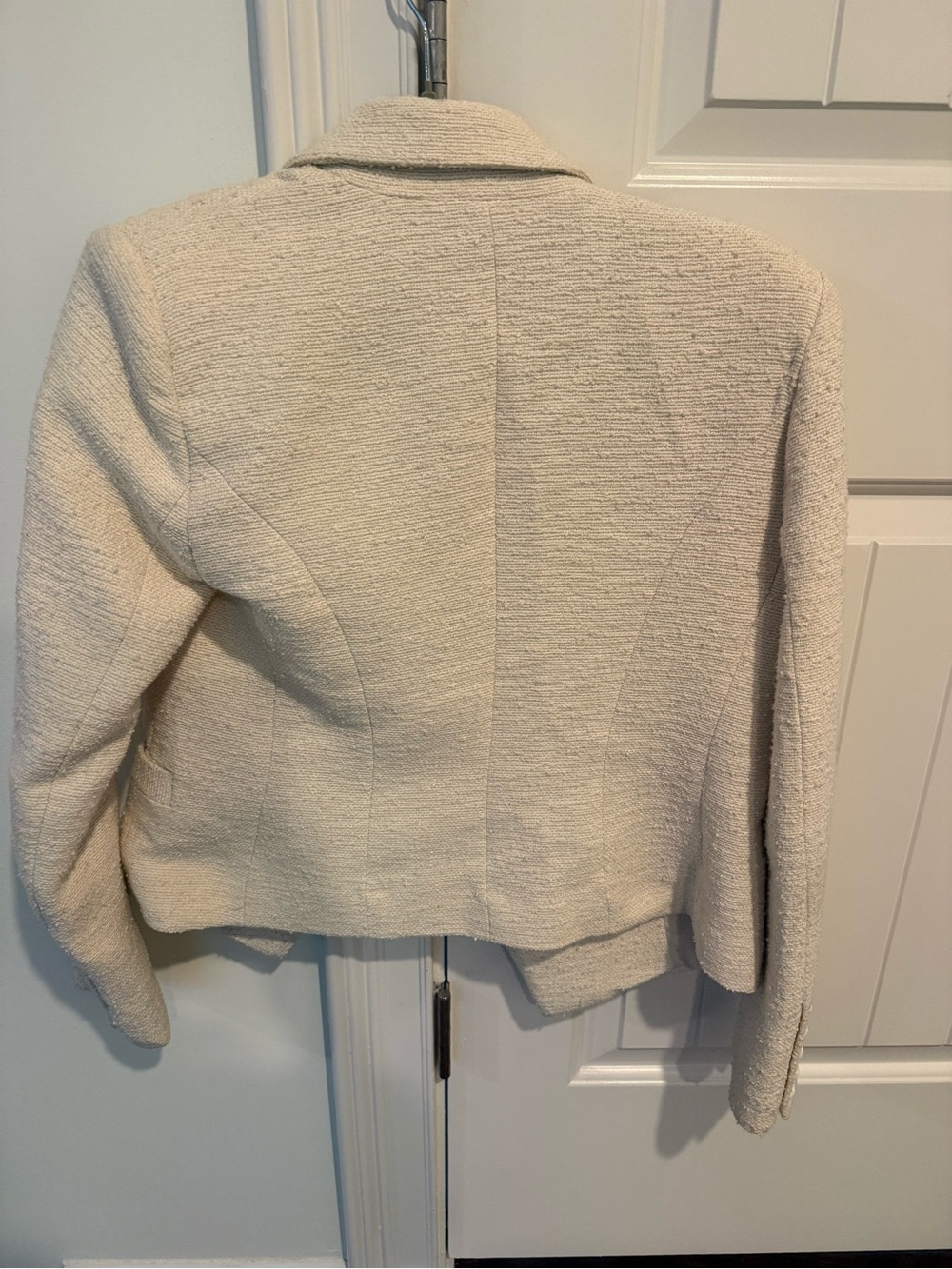 L'AGENCE Brooke Double Breasted Crop Blazer in Ecru - Picture 2 of 4